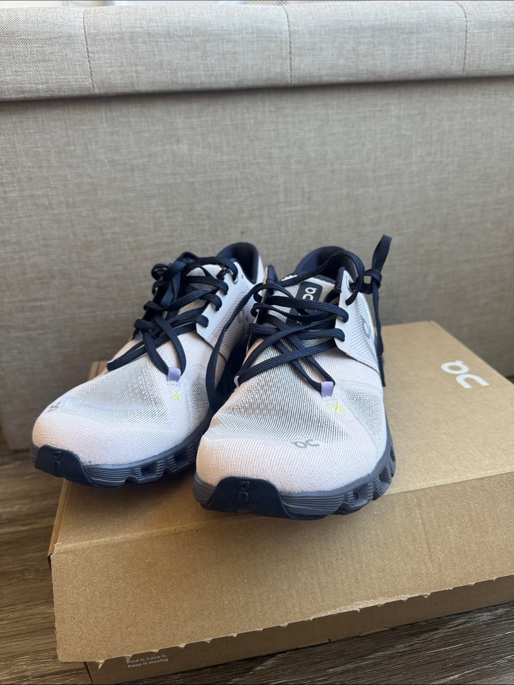 On Running women  Sneakers iwith Subtle Lavender Accents